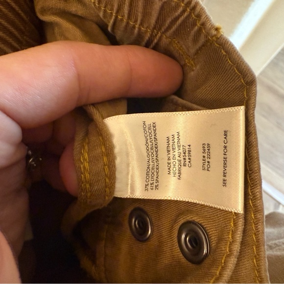 CAbi Discovery Trouser 5693 - Picture 6 of 7